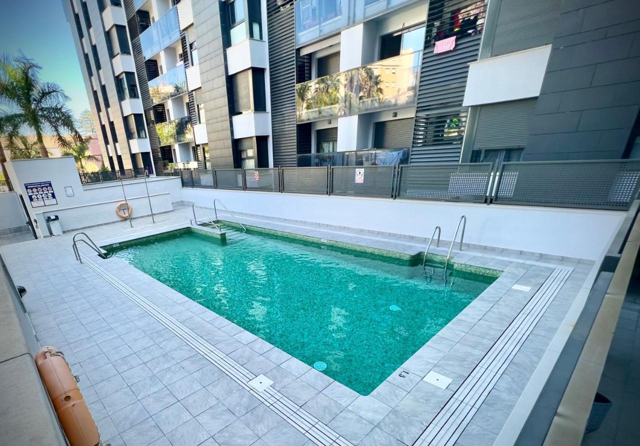 Apartment El Estrecho Close To Center With Parking And Pool Algeciras Ngoại thất bức ảnh